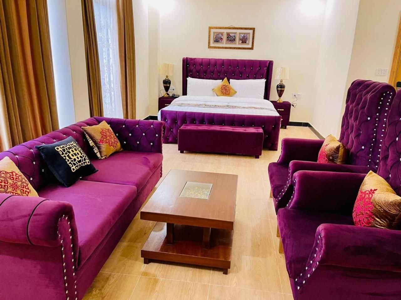 The Corporate Lodges Hotel Saidu Sharif Exterior foto